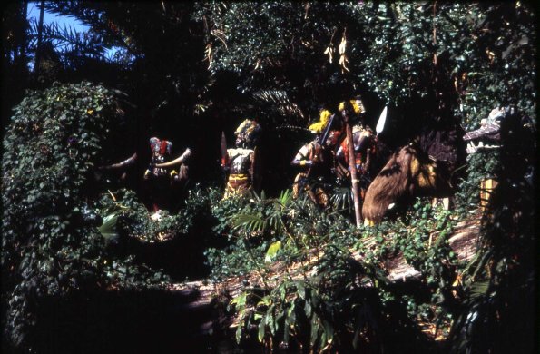 s2_018_HeadhuntersAdventureland