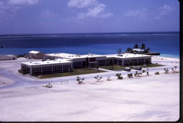 s5_040_OfficersClub035