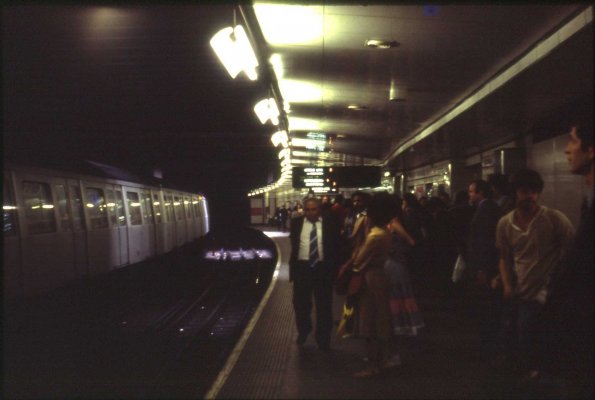 HollandWW_Slides_016